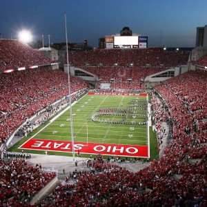 官方娱乐平台-巅峰对决，穆古鲁扎与纳达尔的惊险之战，纳达尔激战穆古鲁扎，网坛性别大战悬念迭起